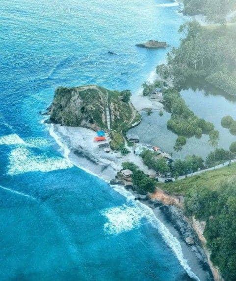 Pantai Mahembang