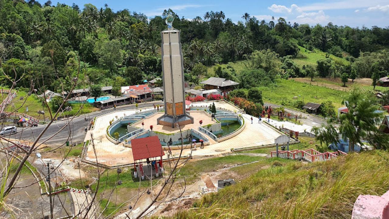 Bukit Kasih Kanonang